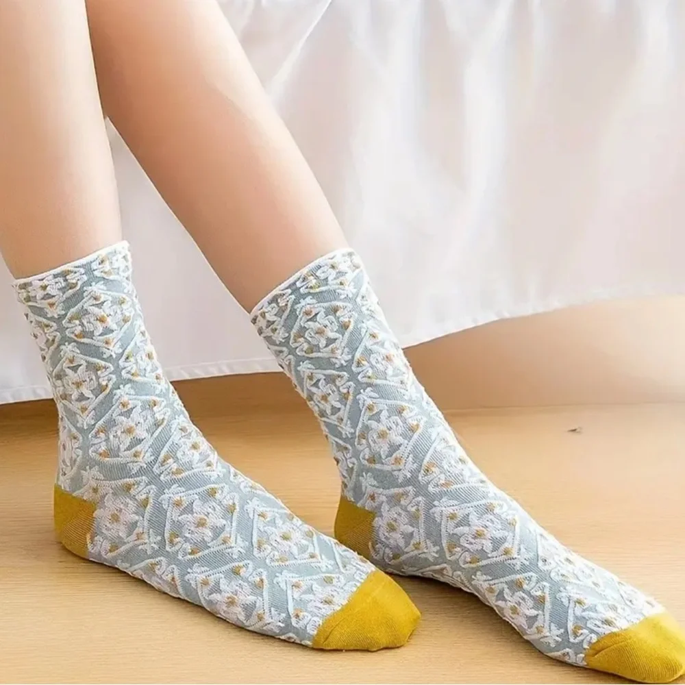 Women’s Socks Embroidery Floral Socks 5pairs Geometric Textured Mid Calf Socks